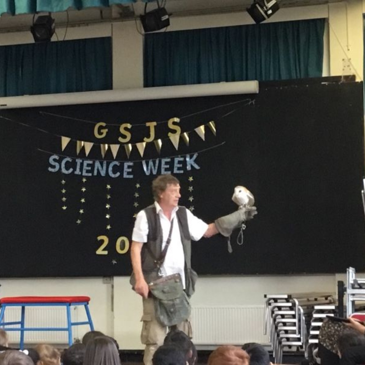 Garden Suburb Junior & Infant School - Science Week at GSJS